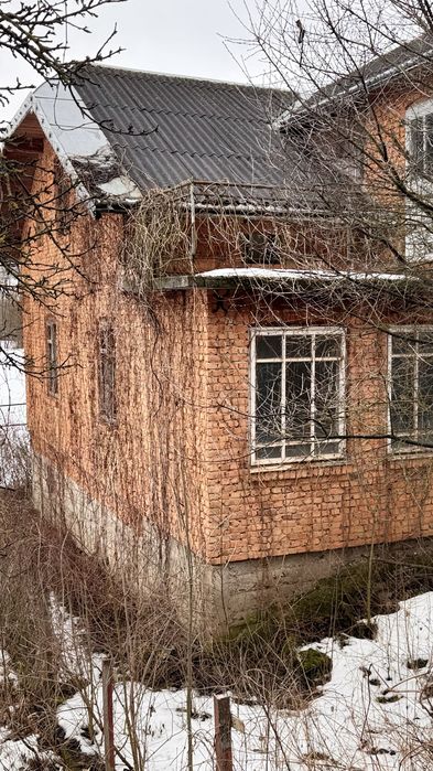 Продам будинок в селі Нижнів