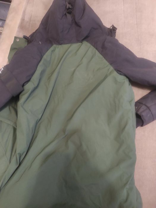 Крута зимова куртка на підлітка