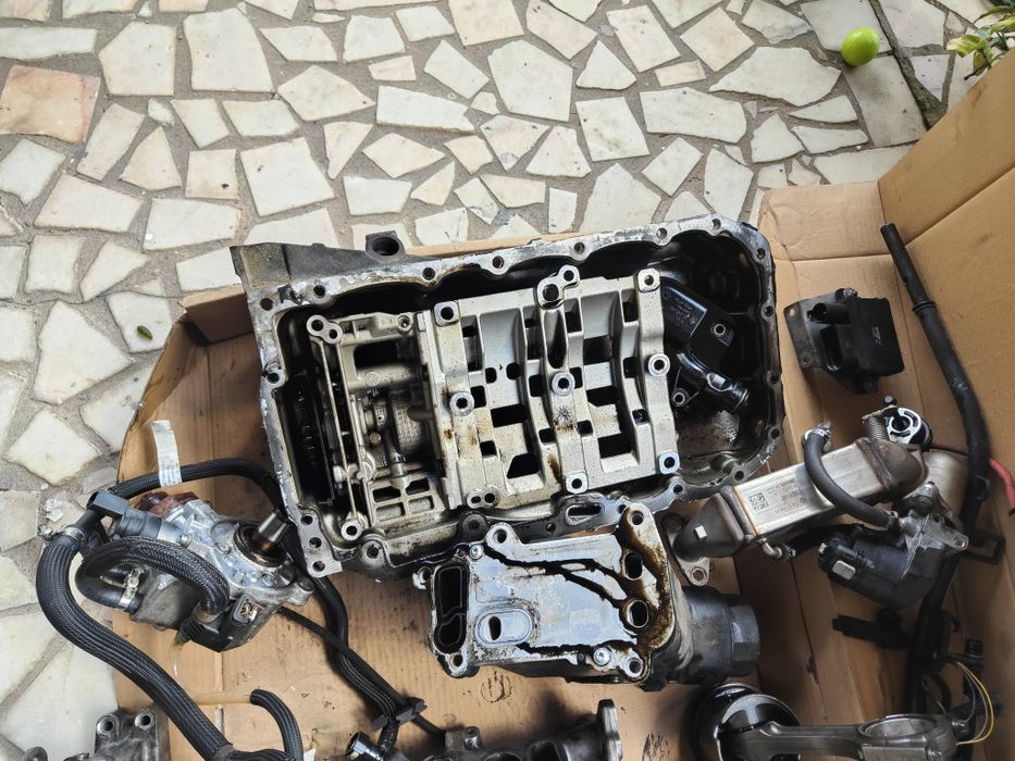 Vendo material n47D20A bmw