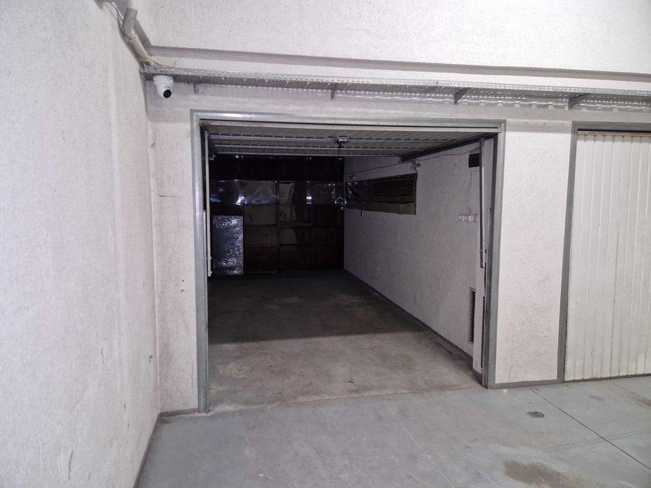 Do wynajęcia garaż murowany 16 m.kw. w bloku Kraków ul. Łokietka 21B