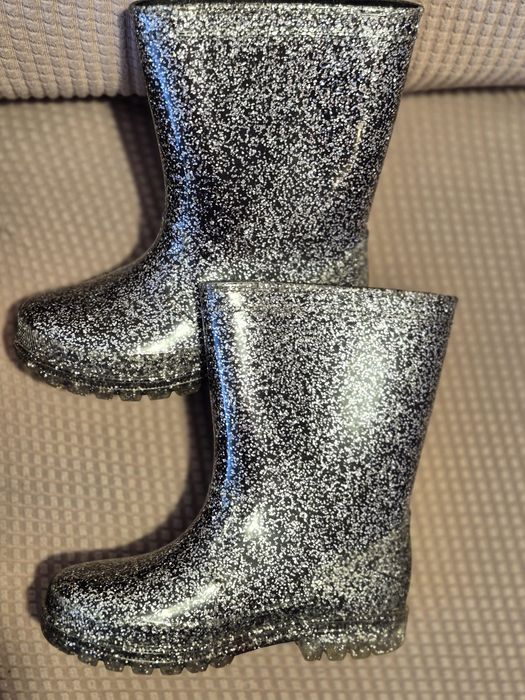 Kalosze czarne z brokatem rozmiar 29