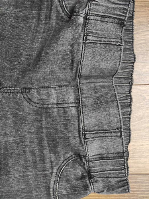 Jeansy rozm 38 na gumkę