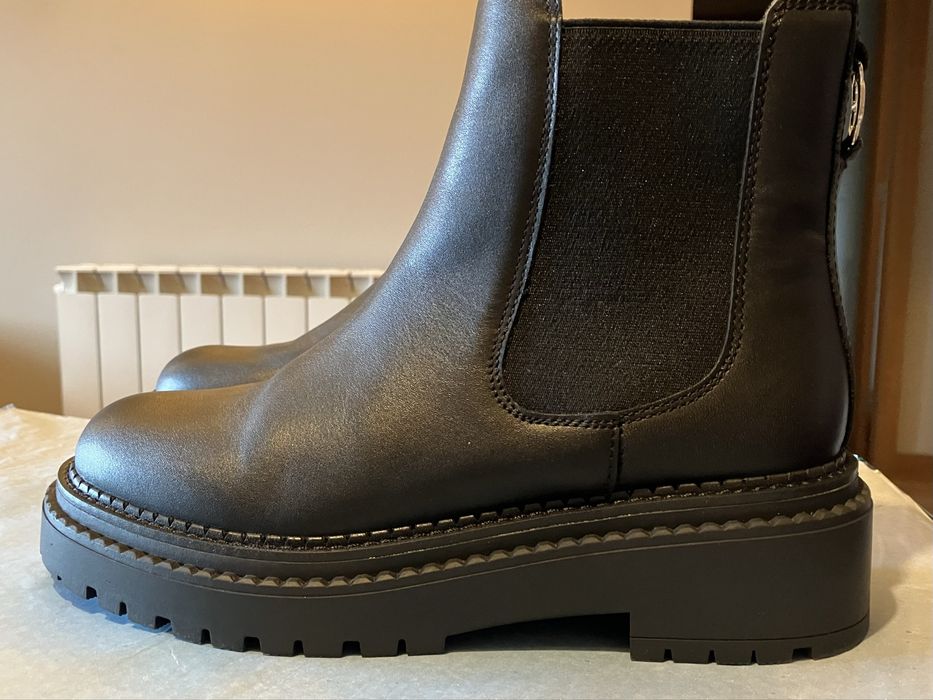 Botins rasos quase novos