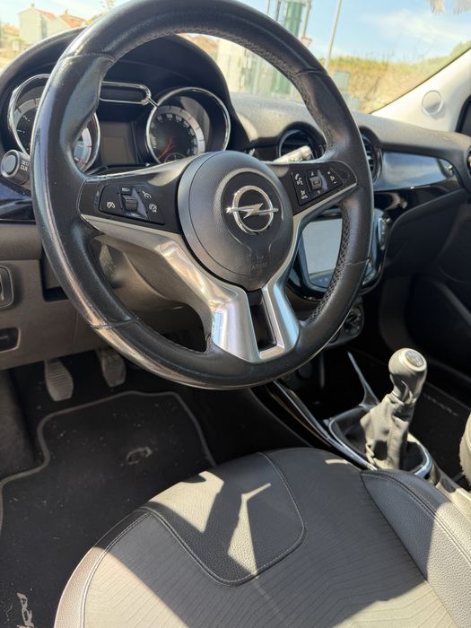 Opel Adam 1.2 Black edition