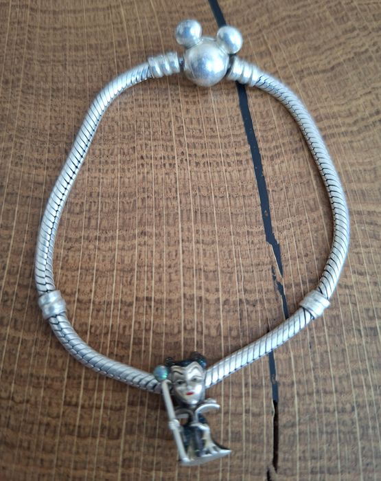 Pandora Disney – bransoletka z zapięciem Myszka Miki + charms Maleficent S925