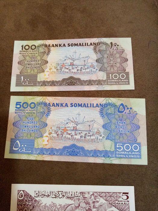 SOMÁLIA lote de 4 notas novas Não CIRCULADAS conforme foto