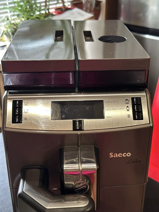 Кавомашина Saeco Lirika one touch capuccino
