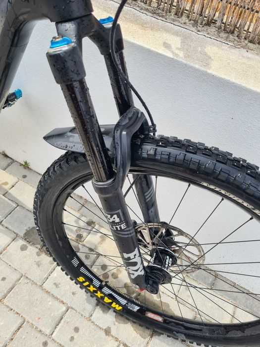 YT Jeffsy 27.5 Carbono