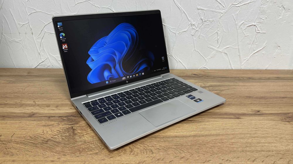 HP EliteBook 640 G9 – i5-1245U, 16GB RAM, 256GB SSD