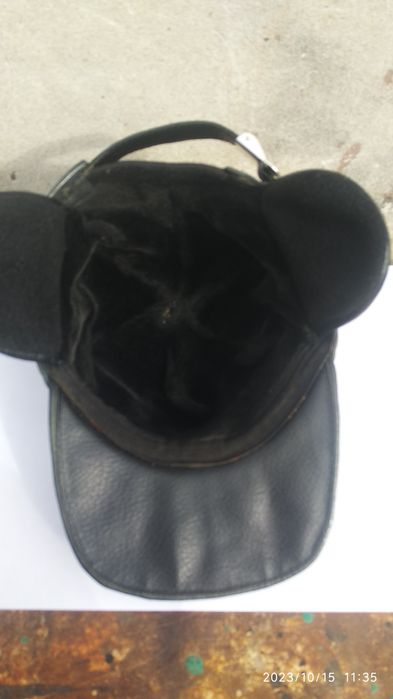 Продам кожаную бейсболку.