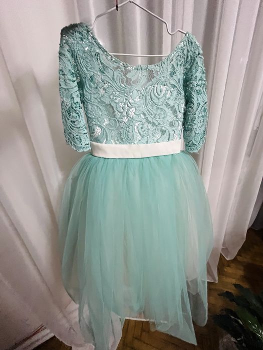 Сукня святкова для дівчинки