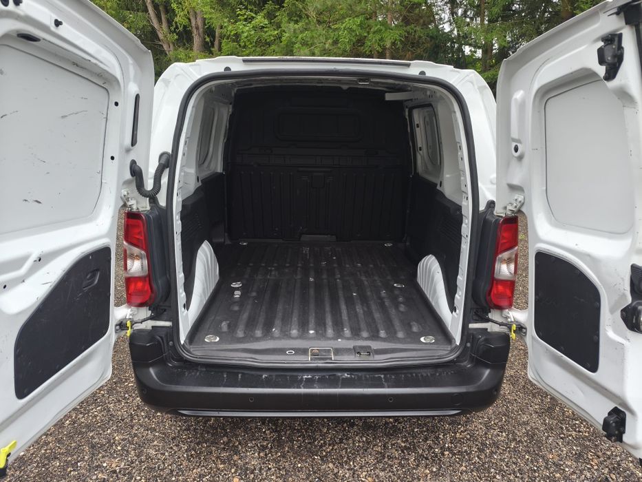 Opel Combo E * 1.5 CDTI *162 tys km*klima*piękny*