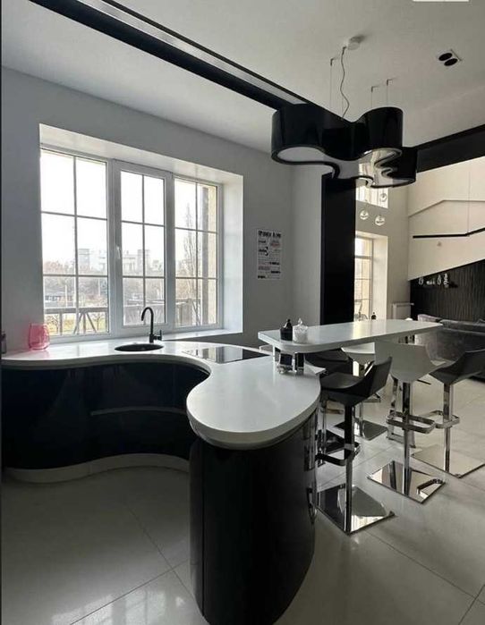 Эксклюзивный дом, 650кв.м. Салтовка, Немышлянский район