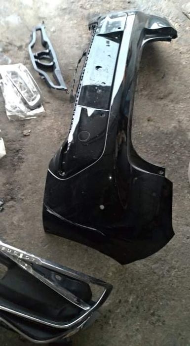 Para choques tras Peugeot 208