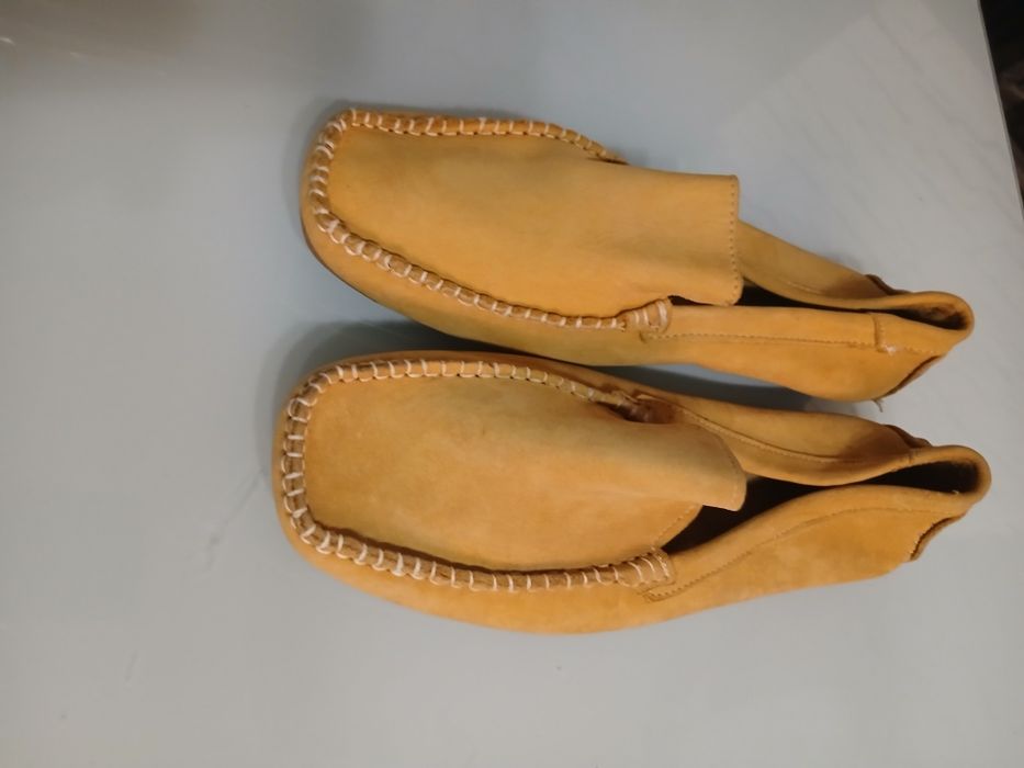 Buty mokasyny beżowe skóra 100% exstra jakość ,nowe cena 279 zł.