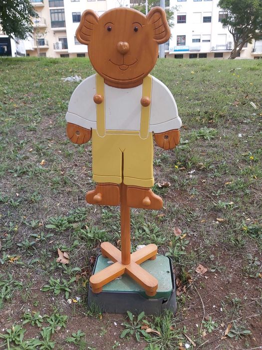 Cama de criança e acessórios da Dada