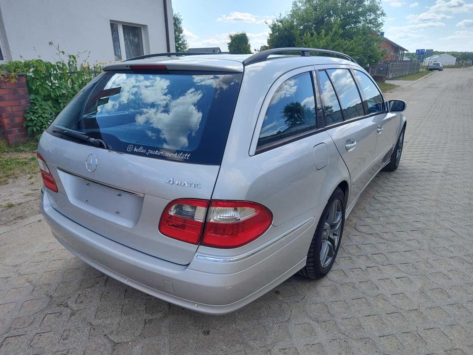 Mercedes W211 E500 Avantgarde  4 Matic Airmatic