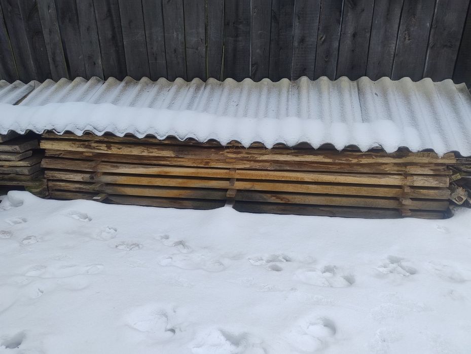 Sprzedam deski dębowe.