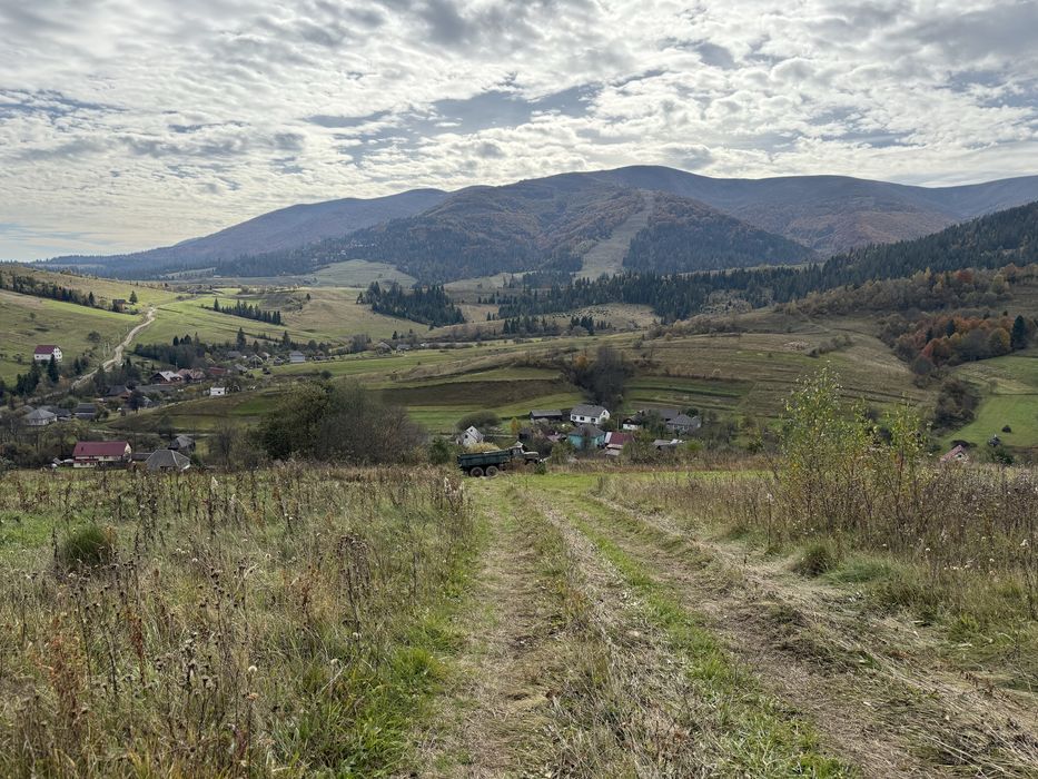 Продається 20 сотих в с. Подобовець