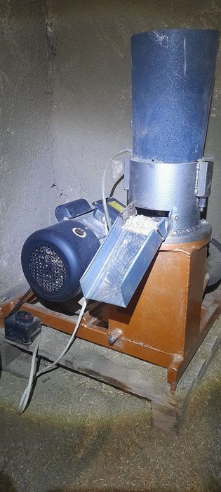 Продам гранулятор