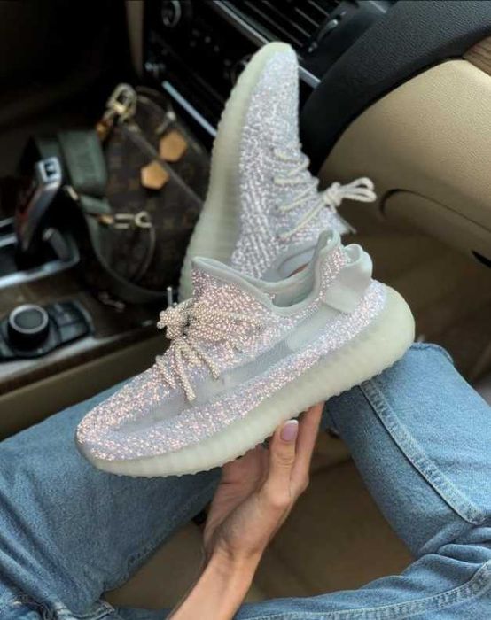 NEW Кросівки Yeezy Boost 350 V2 Static Reflective 45р 29.0см