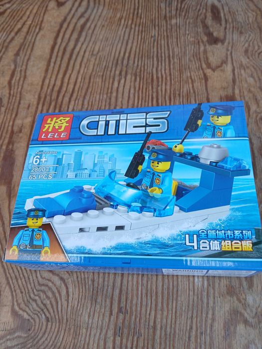 Klocki konstrukcyjne zestaw  numer 3 cztery pudełka