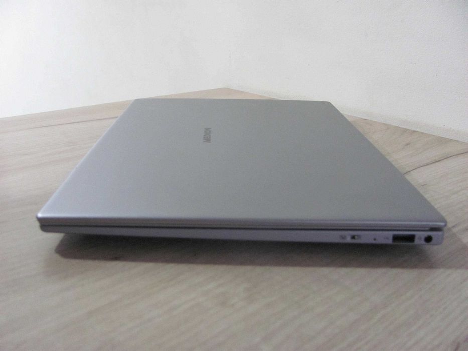 Laptop Medion E14308 AMD 3020e 4/128SSD AMD Radeon Full HD