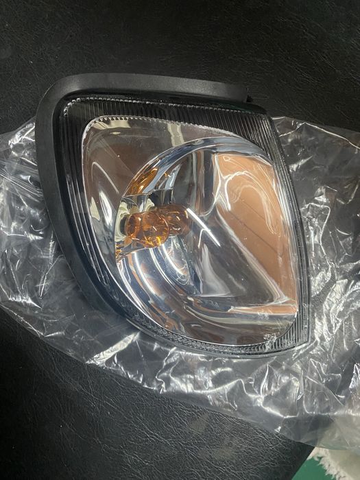 Farol, Piscas, Farolin Nissan Terrano 2
