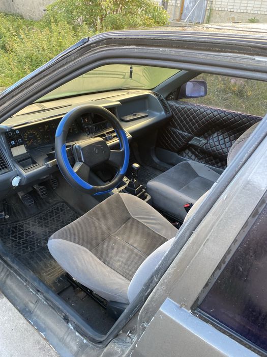 Терміново.! Продам Рено 21  1.7 газ/бензин ( можливий обмін )