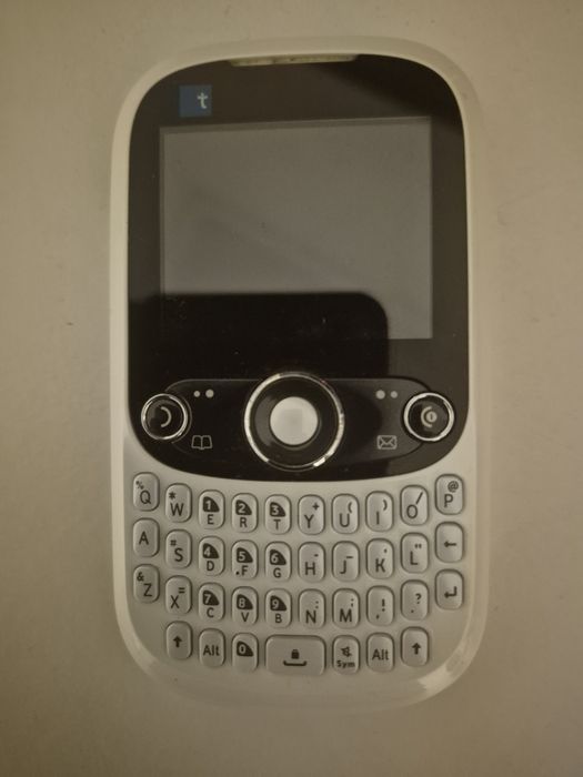 Telemóvel ZTE G R236