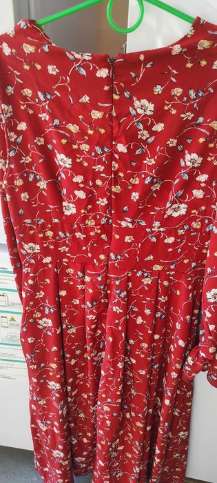 Жіноча сукня на весну