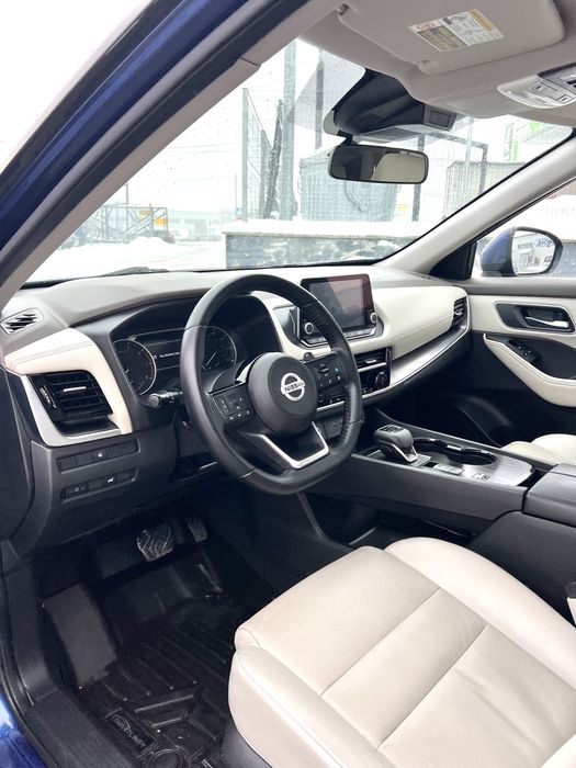 Nissan Rogue 2021 2,5 SV+