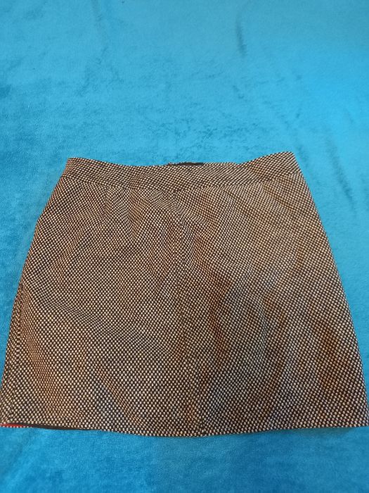 Продам  спідничку  жіночу.