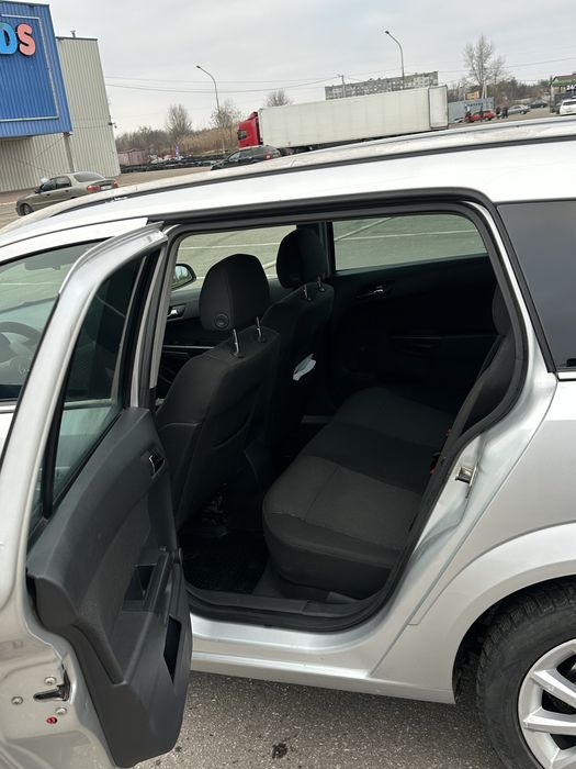 Opel astra h 1.6 бензин