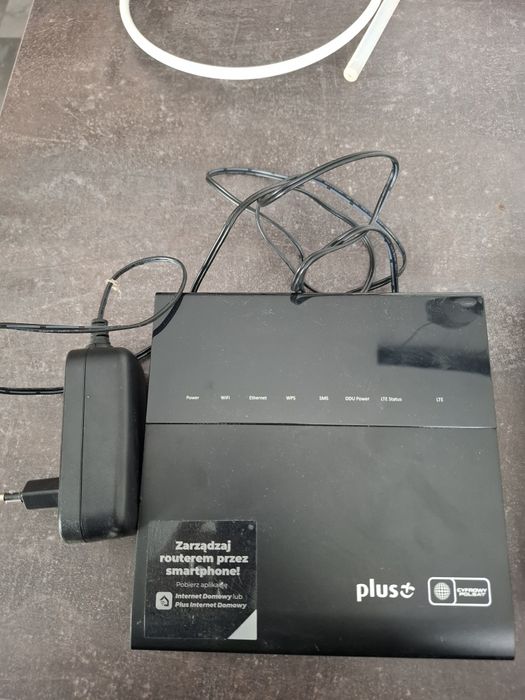 Modem zewnętrzny ODU-300 + Router Wifi