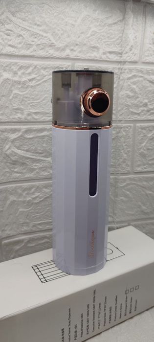 Диспенсер / дозатор для жидкого мыла механический подвесной в ванну