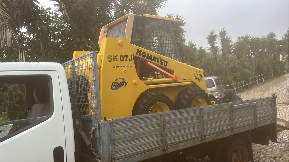 Serviços mini giratoria/bobcat