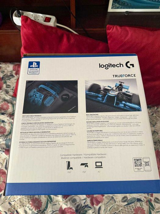 Volante Logitech G923 Racing Wheel + Pedais