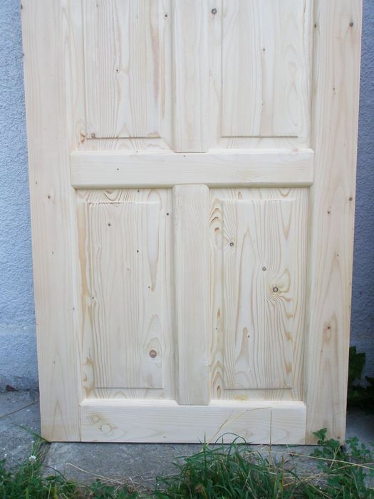 Столярні вироби виготовляю