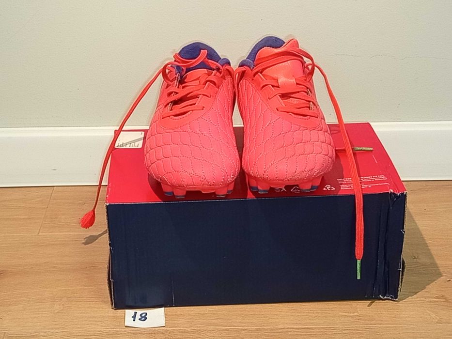 Under Armour Magnetico Select 3.0 rozm. 38,5 [18] Korki