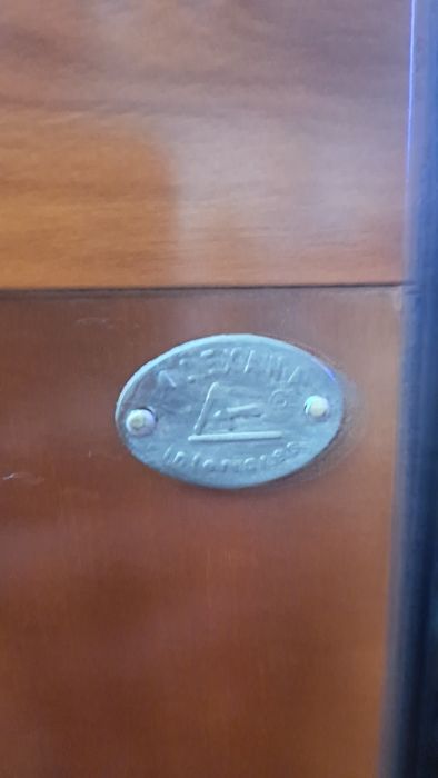 Vendo esse secretária usado