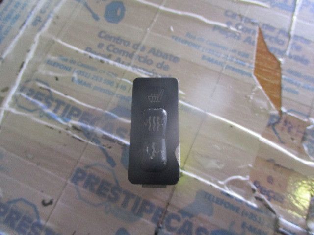 Botão / interruptor aquecimento de bancos BMW Z3 Roadster (E36)