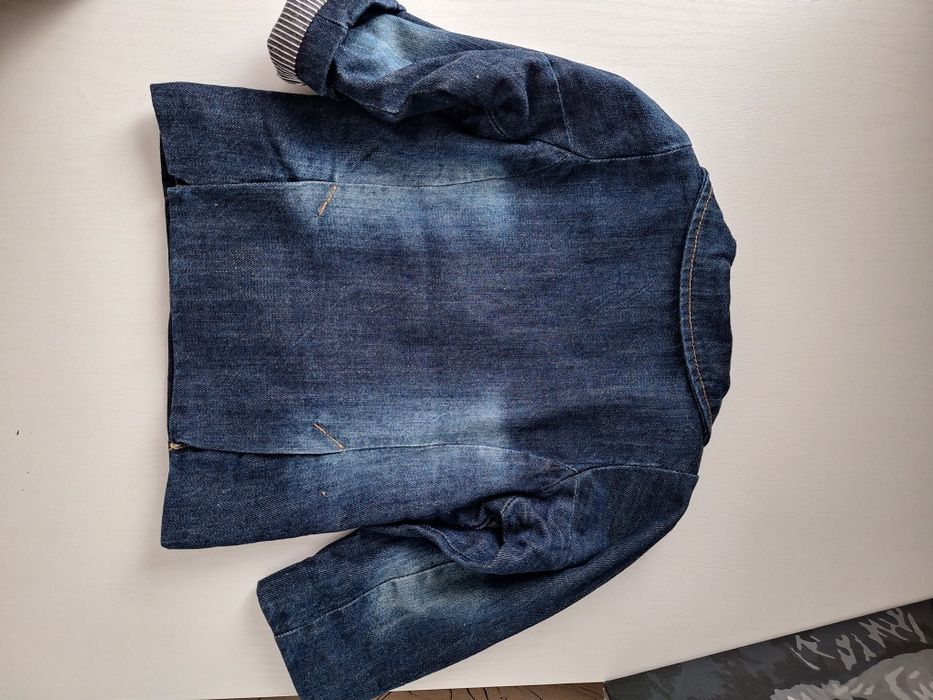 Продам дитячій джинсовий піджак