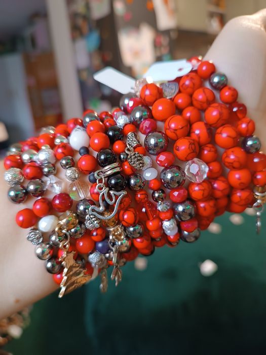 Bransoletki z kamieni naturalnych z dodatkami, 8-10 mm, czerwony