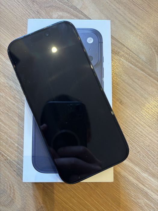 iPhone 17 Pro 256-GB. Neverlock