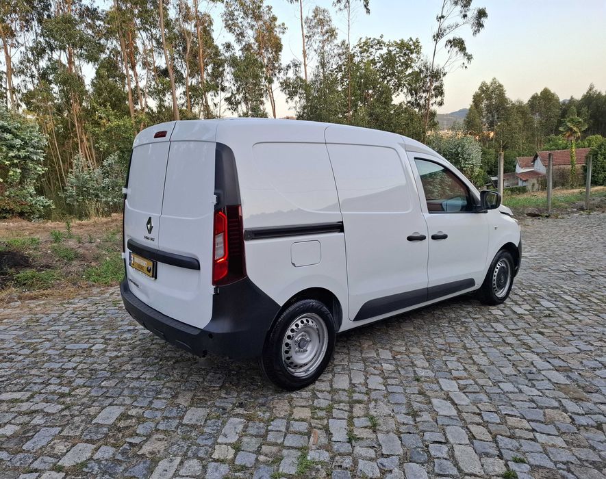 RENAULT EXPRESS 1.5 BLUE DCI ADVANCE NACIONAL DE 2022 (COM IVA DEDUTIVEL INCLUIDO)