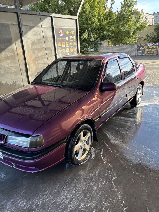 Опель вектра А 2.5 v6