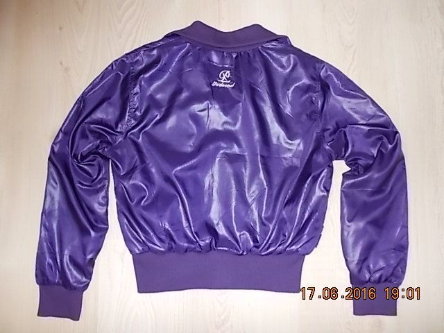 Женская ветровка куртка деми легкая демисезонная курточка р. S-M