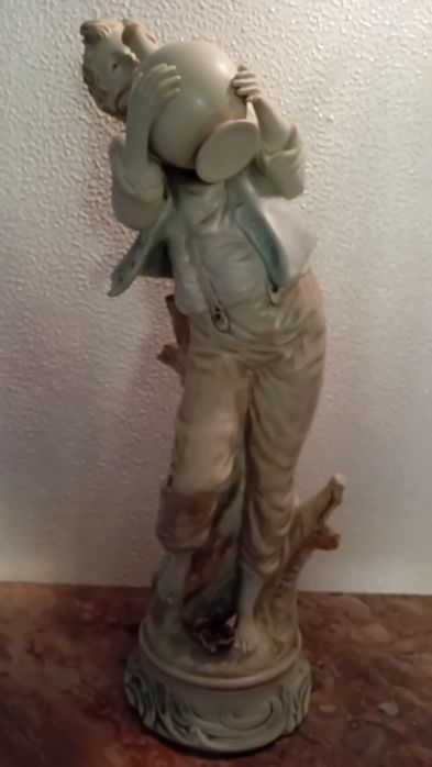 Estatueta Vintage em cerâmica