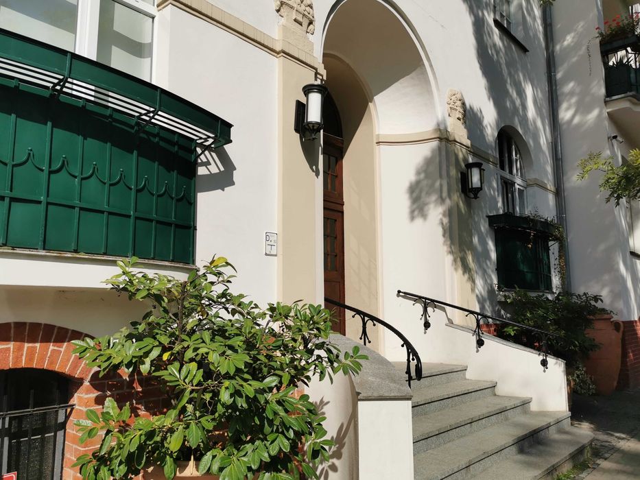 Krzyki Borek, unikatowy apartament, 78m2/3 pok, balkon, kamienica; 5000zł
